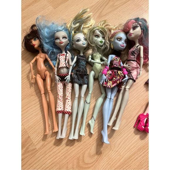 Lot of 10 monster high dolls - Picture 9 of 11